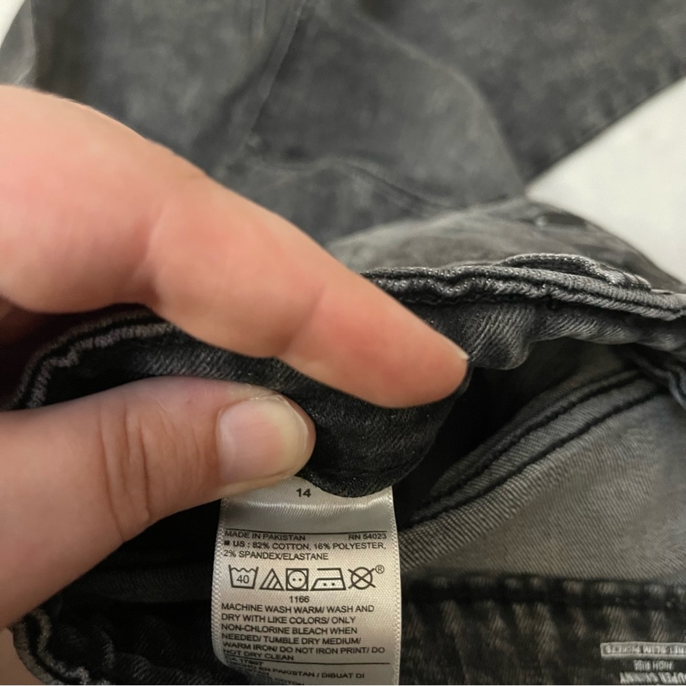 High Rise Rockstar Jeans - Picture 5 of 8